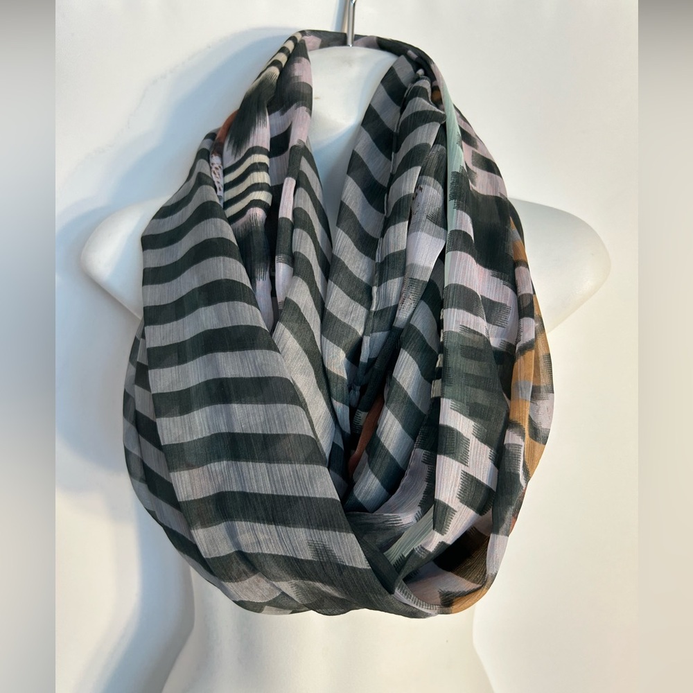 OLSENBOYE MULTI COLORED SHEER INFINITY POLYESTER GRAY/BROWN BEIGE PATTERN SCARF
